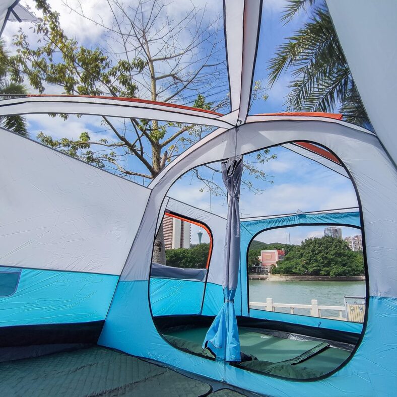 Multi room tent